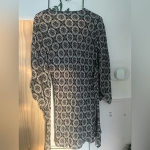 Black and White patterned dress, size UK 12